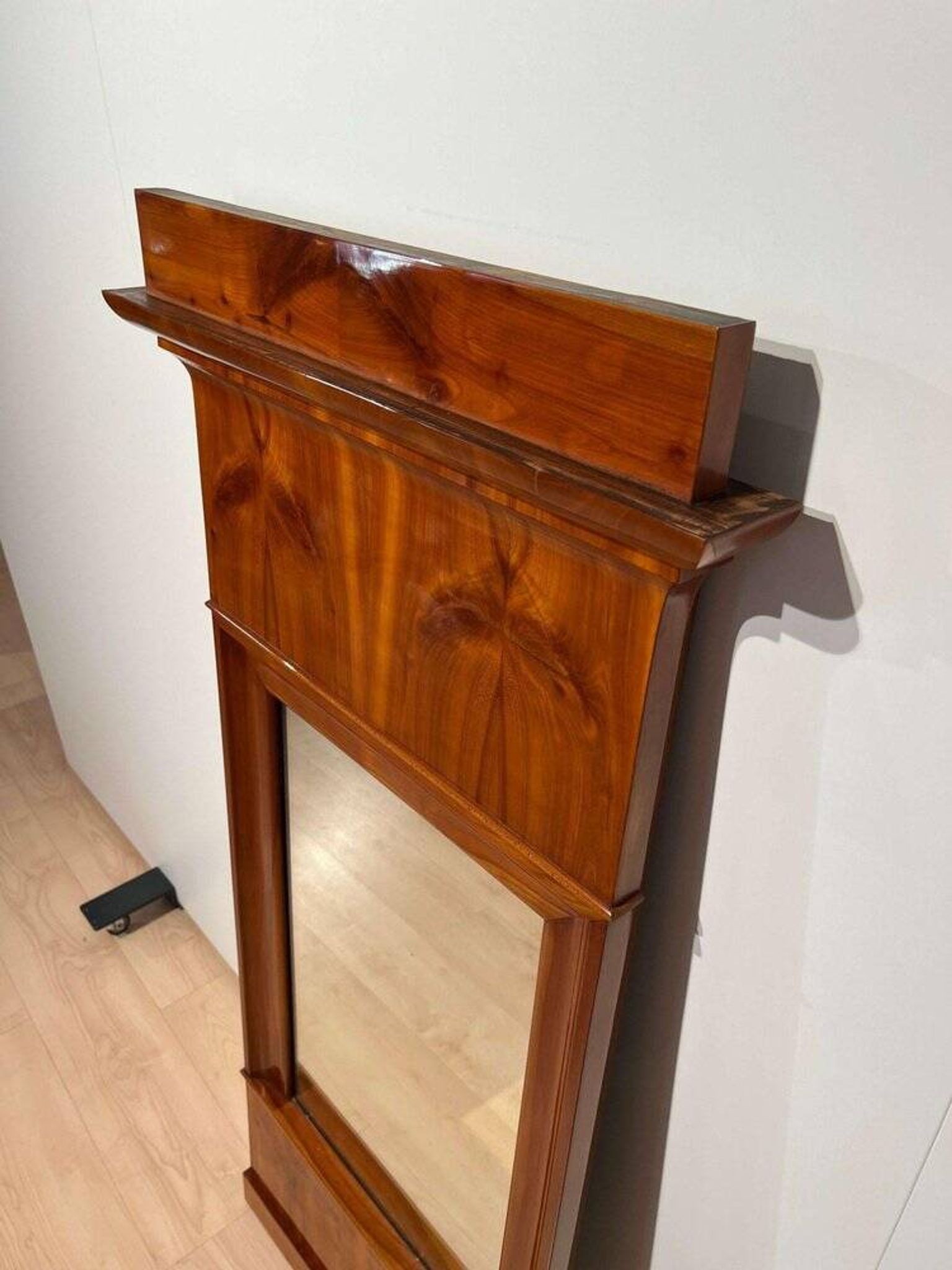 Biedermeier Wall Mirror in Cherrywood Veneer, South Germany, 1830s