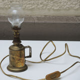 Felted lamp electrified