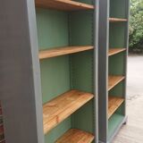 Freestanding Bookcase with Adjustable Shelving