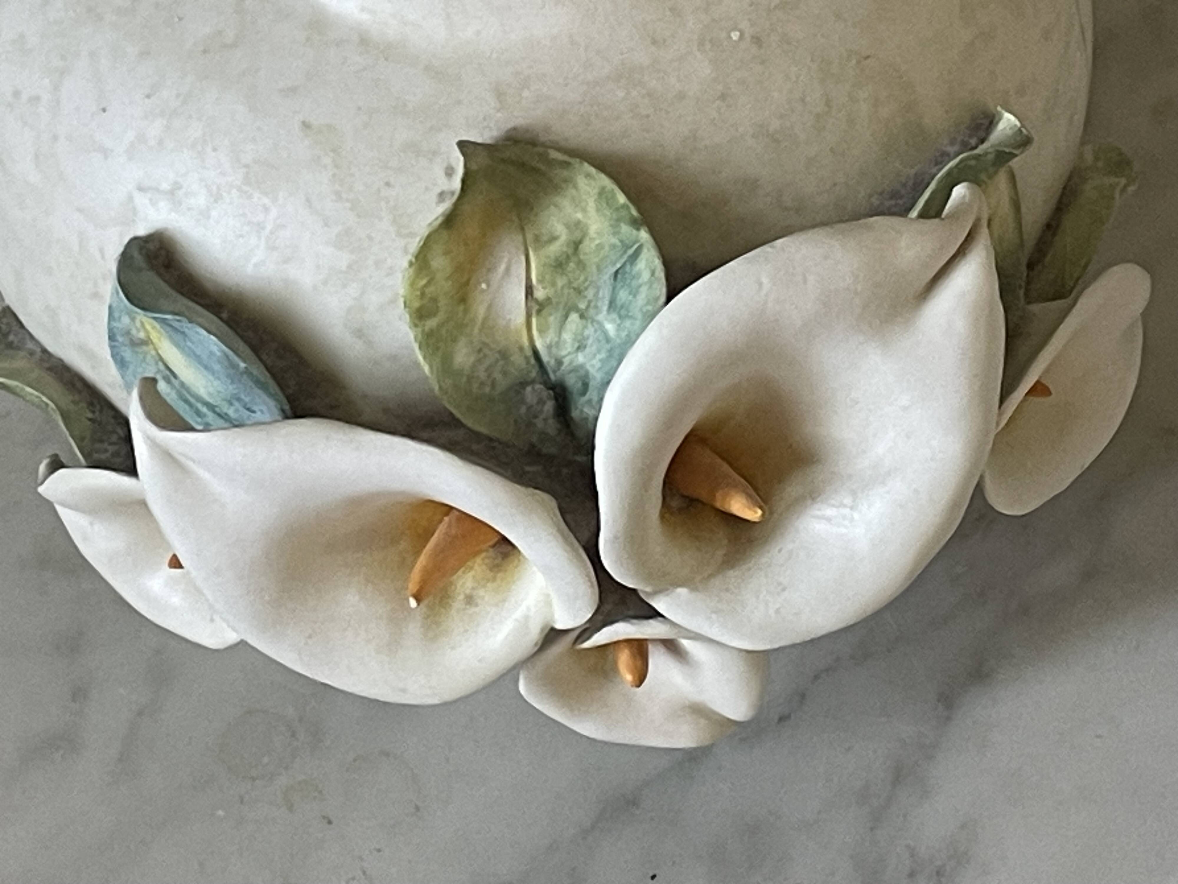 Pair of bedside lamps, vintage floral ceramic by Nazareno Picciotti, Deruta Italie