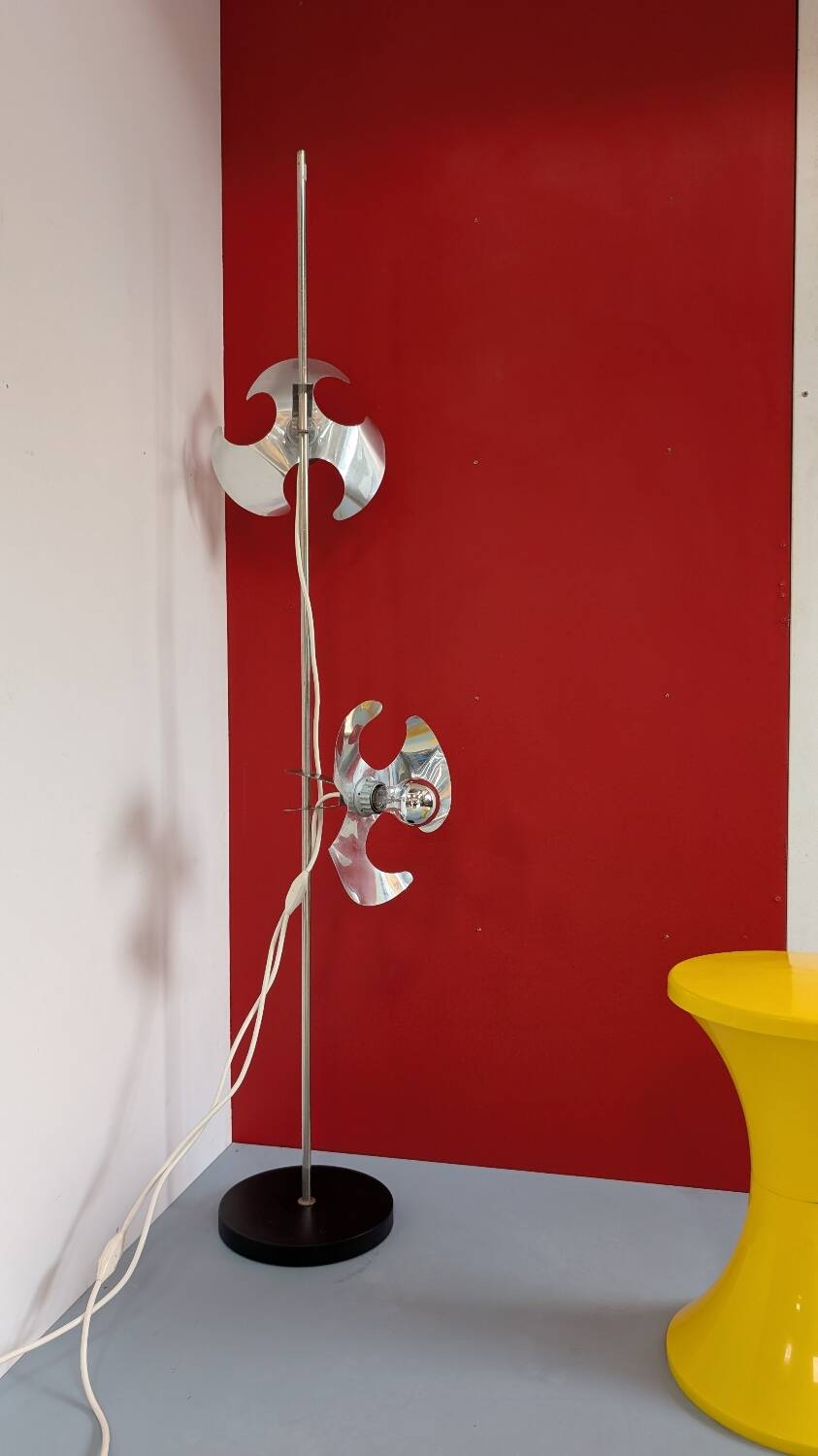 Oxar floor lamp (attributed to) 1970