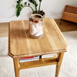 Coffee table in oak