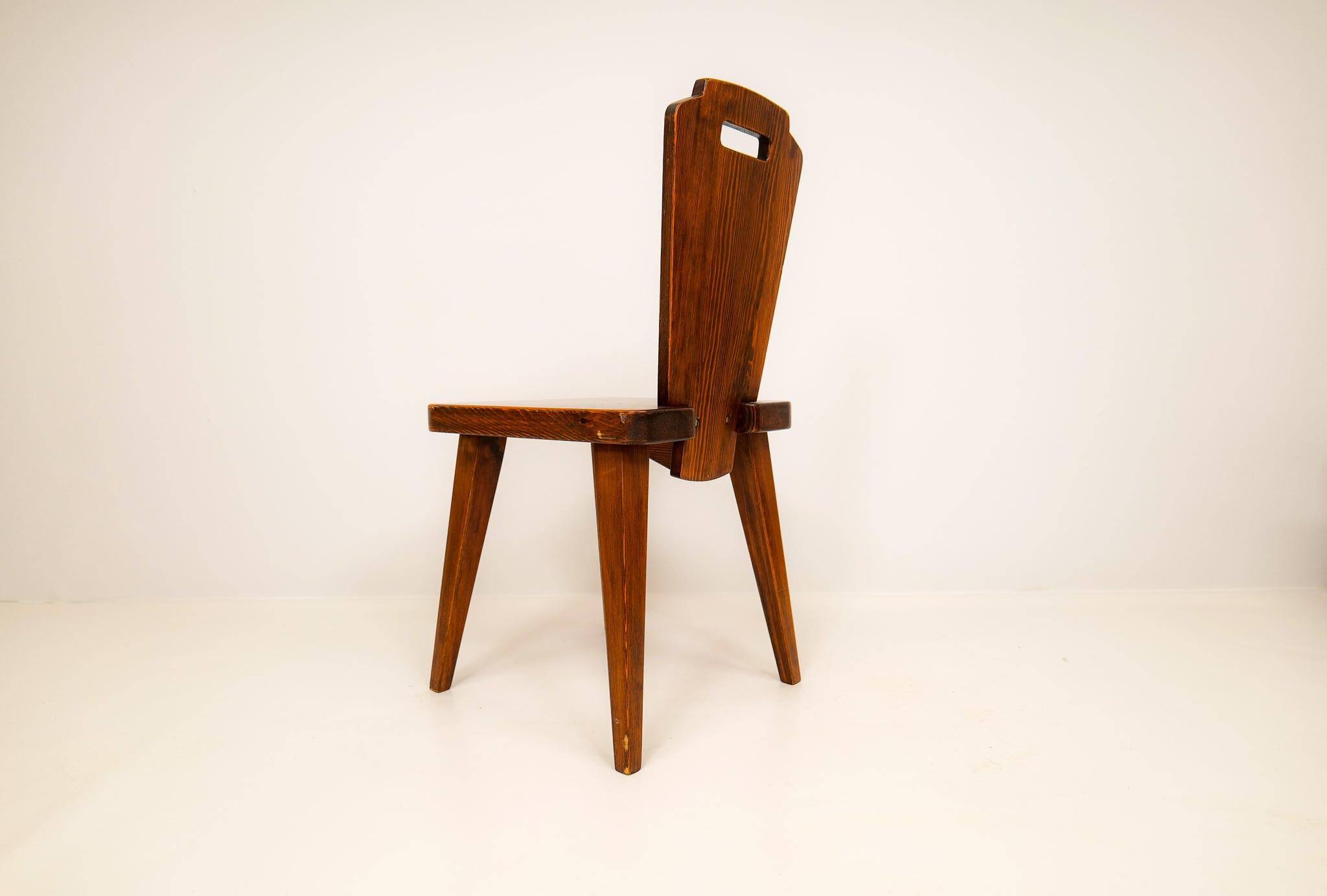 Chaises de salle à manger modernes suédoises en pin attribuées à Bo Fjaestad, années 1940