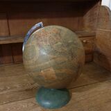 PerrinA Bright Earth Globe