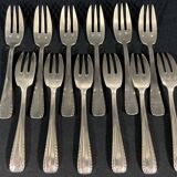 Suite de 12 fourchettes à dessert gâteaux en métal argenté design Vintage 1