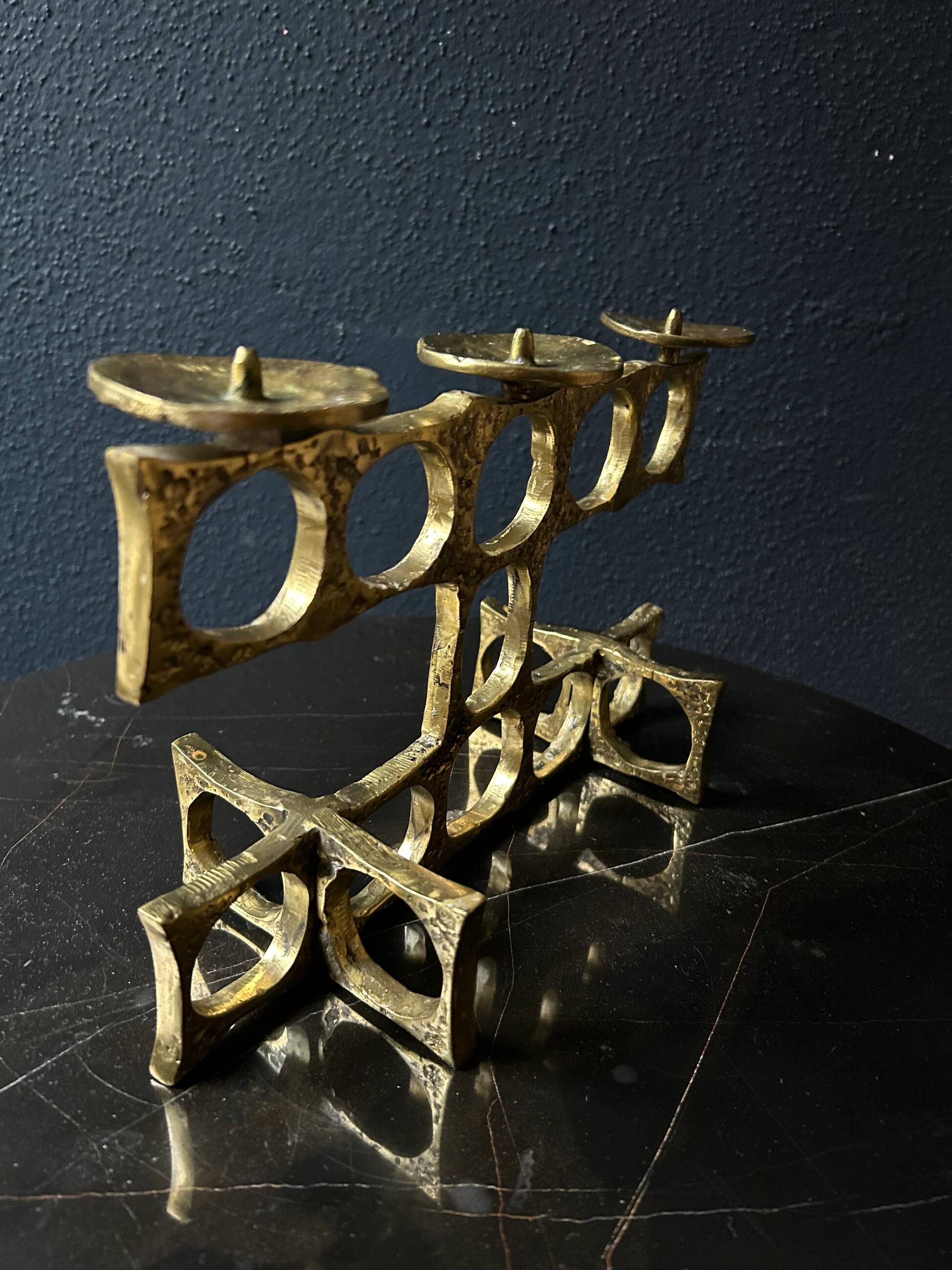 Brass chandelier handcrafted by Heinz Goll, brutalist, Austria 1970.