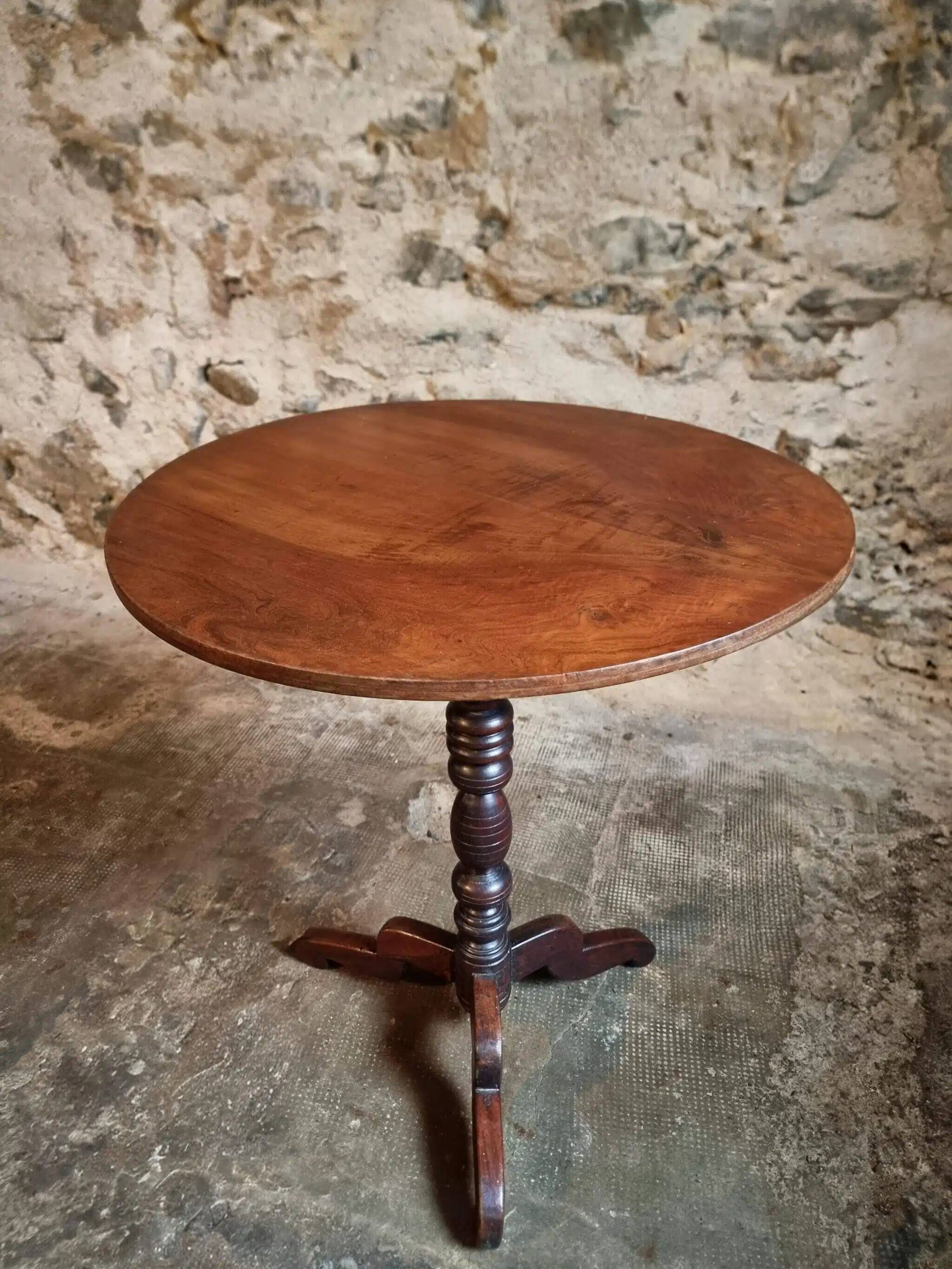 French antique guéridon (pedestal table), 19th century