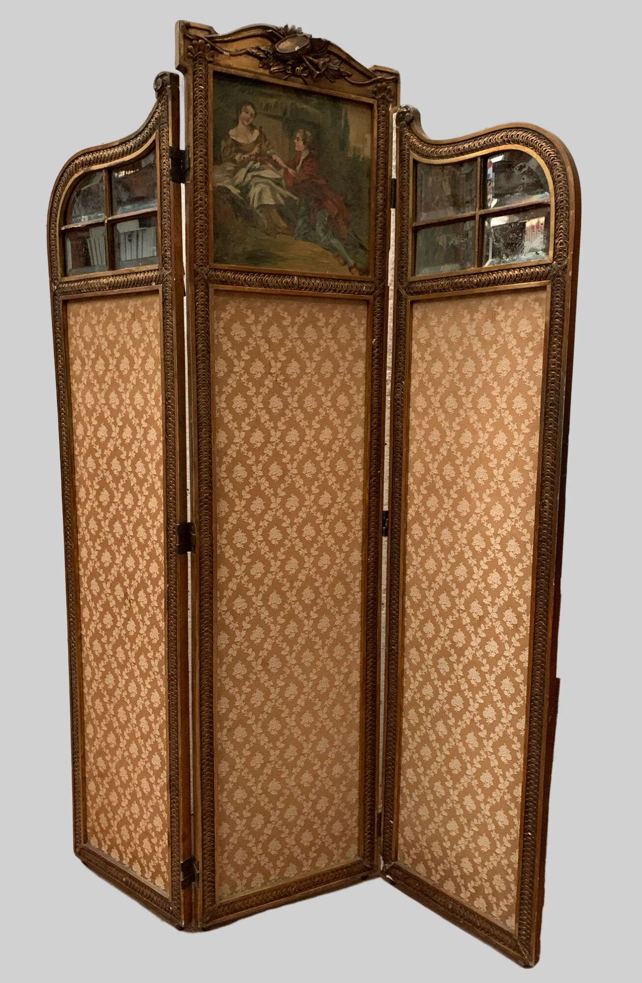 Paravent a trois panneaux de style Louis XVI en bois et stuc doré XX siècle