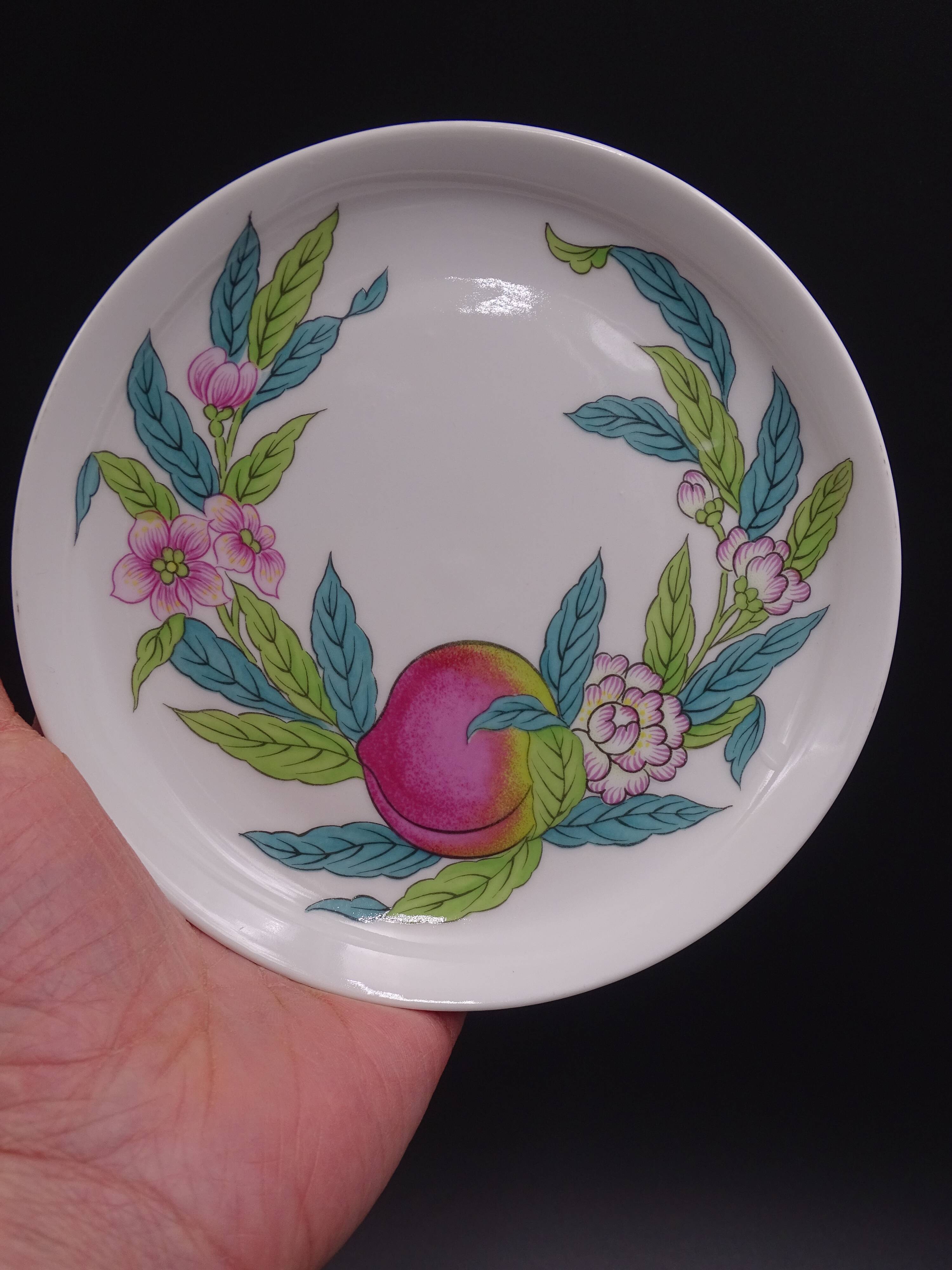 Lot of 6 porcelain bread plates from Paris décor Abondance - Perfect condition