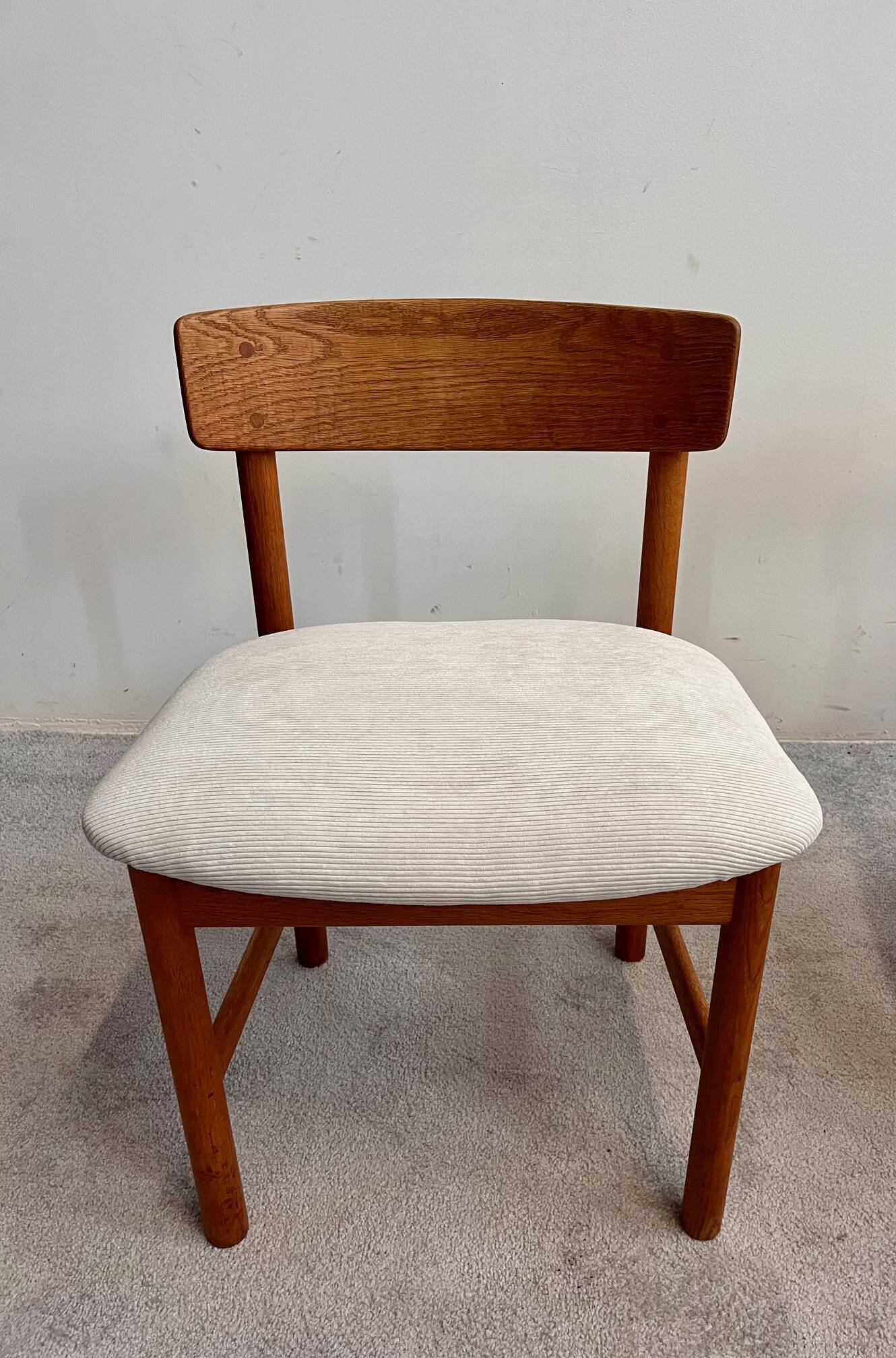 Series of 4 Danish chairs by Borge Mogensen for Søborg Møbelfabr