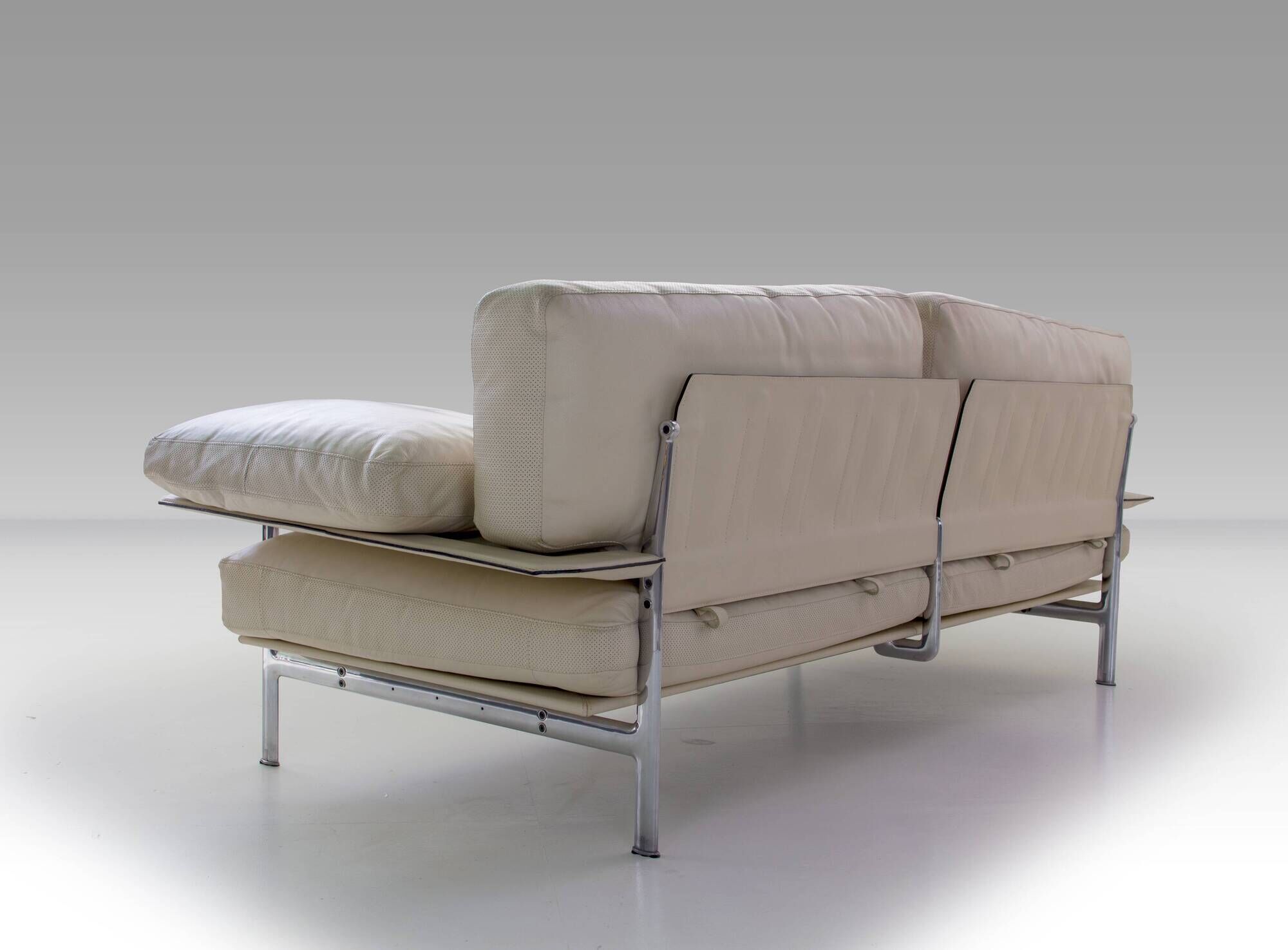 Diesis Sofa for B&B Italia, by Antonio Citterio and Paolo Nava