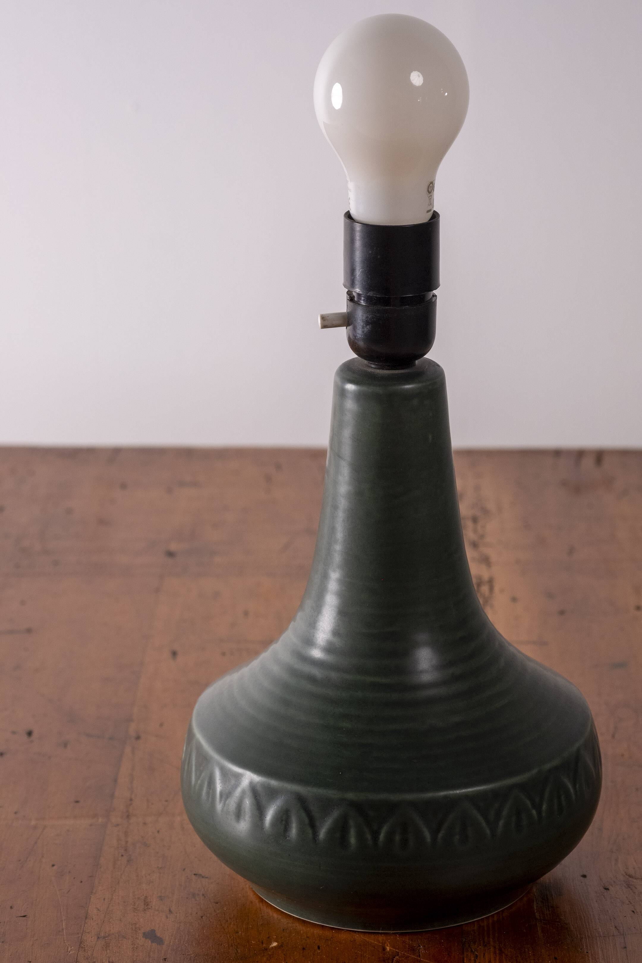 Lampe de table en céramique verte par Søholm, 1960 Danemark