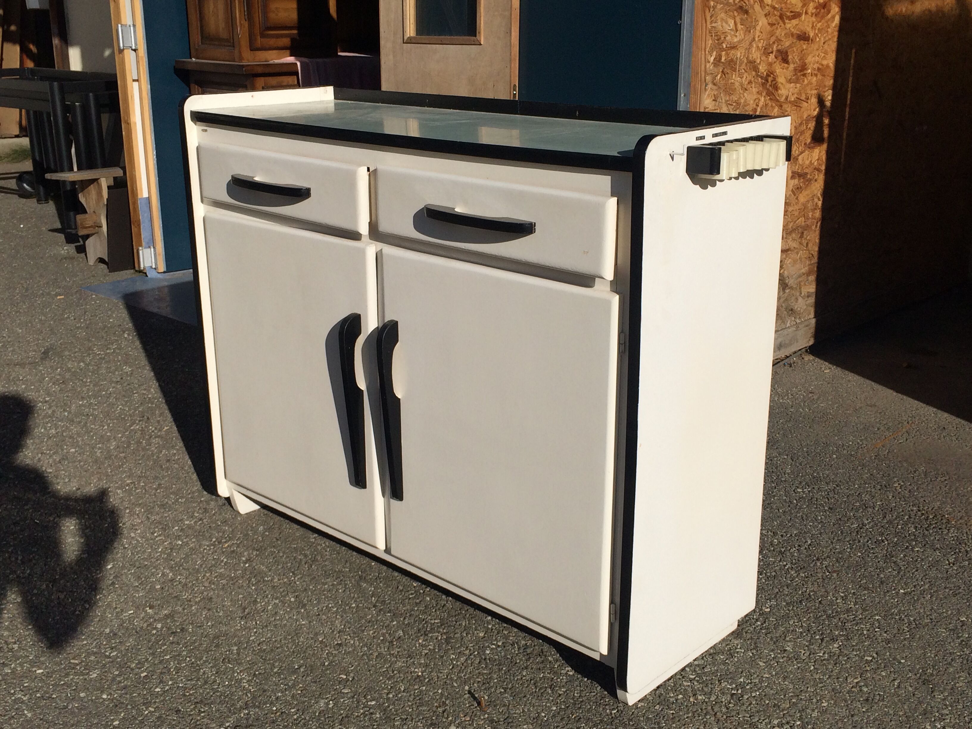 White Mado low buffet - 50s