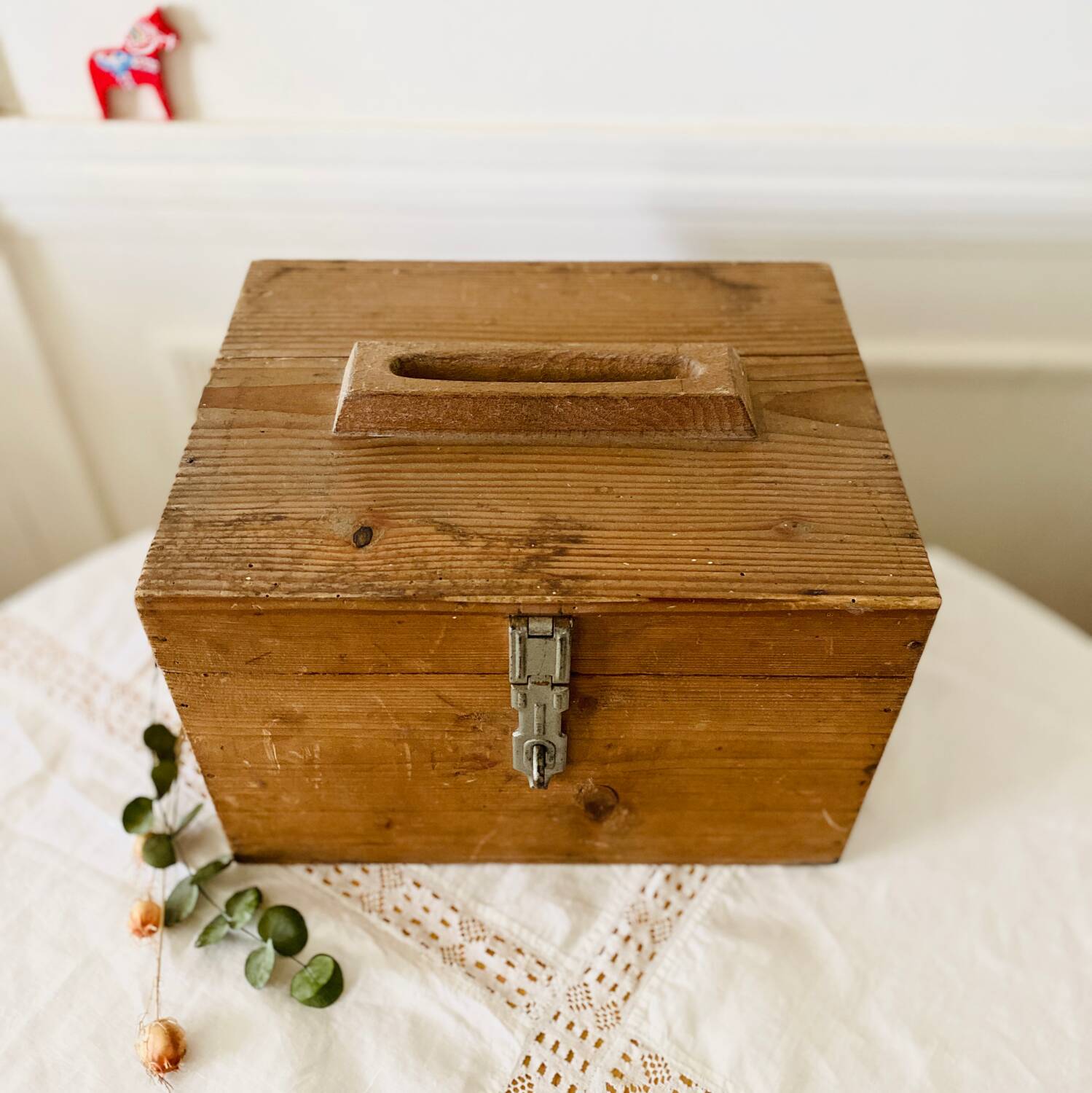 Wooden urn box