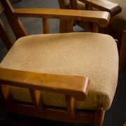 Fauteuils en orme édité par Maison Regain 1980