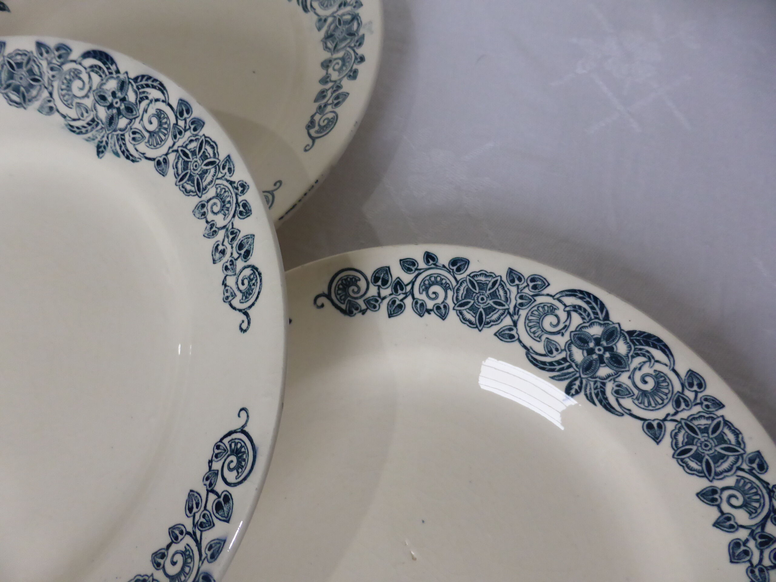 4 vintage flat plates in iron earth from Longchamp model Alesia 211208