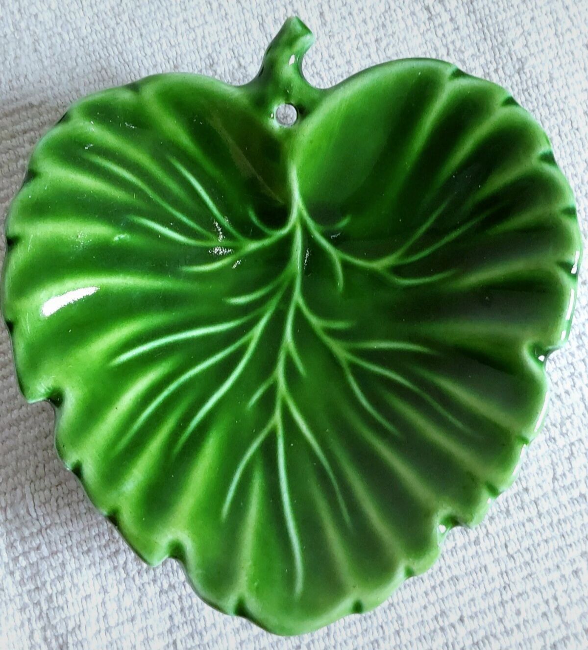 Three. Vintage leaf decoration pockets