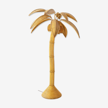 Vintage palm lamp in rattan