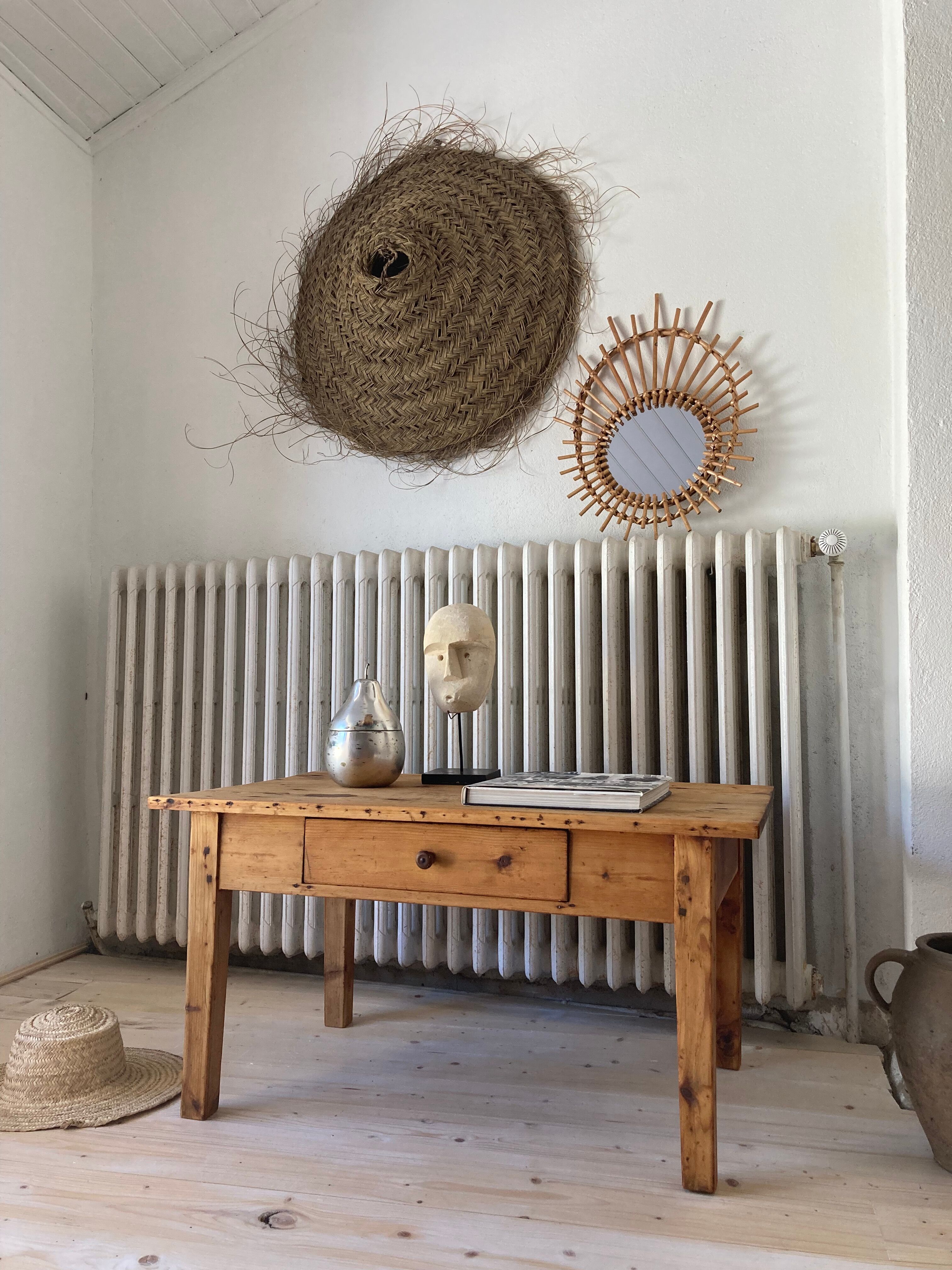 Table basse en bois rustique