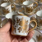 Coffee cup service in porcelain