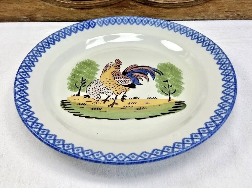 Old rooster hen dish Saint Clément Luneville model Charolles