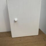 Petite armoire murale ancienne