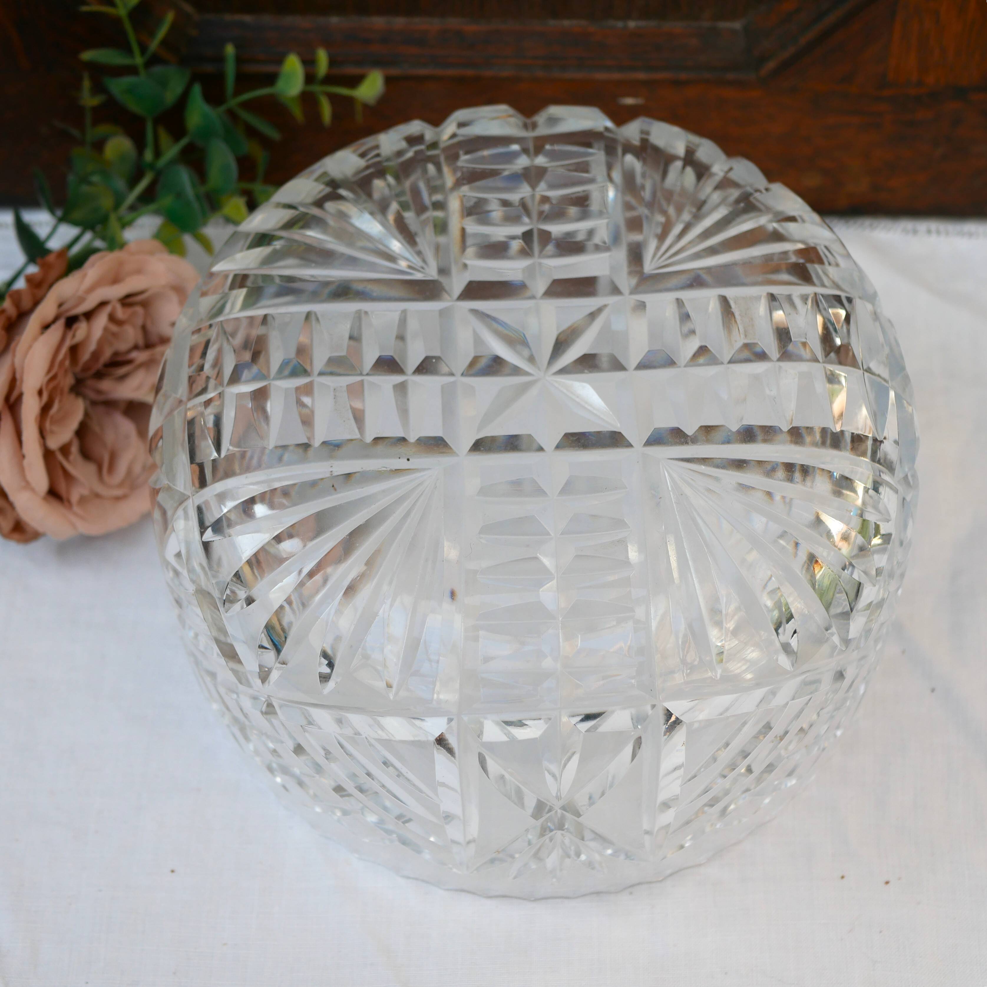 Large English crystal bowl