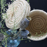 Basket with raffia lid