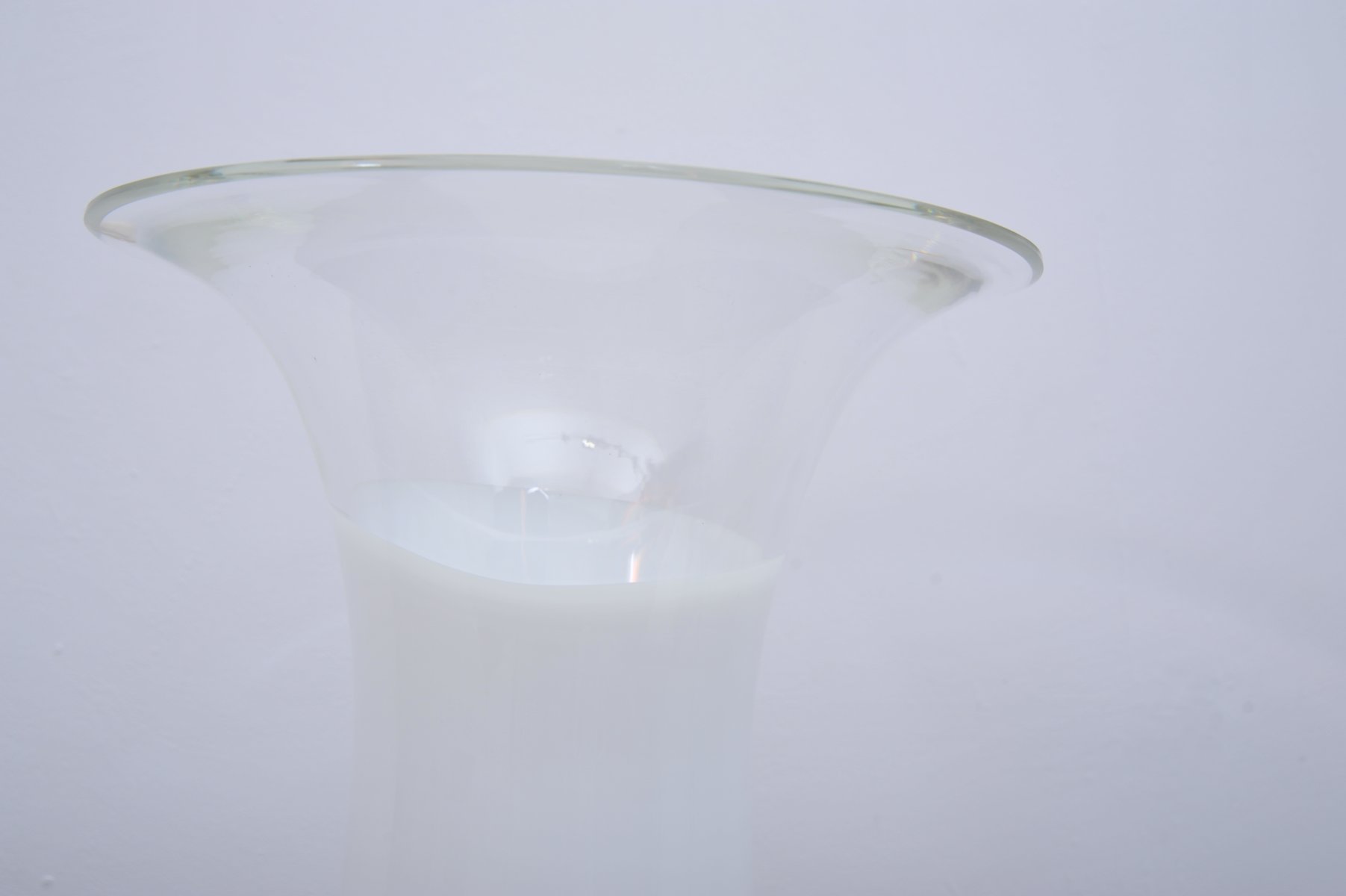 Lampe de table champignon en verre de Murano, attribuée à Vistosi, années 1970.