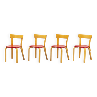 Chaises 69 d'Alvar Aalto, lot de 4