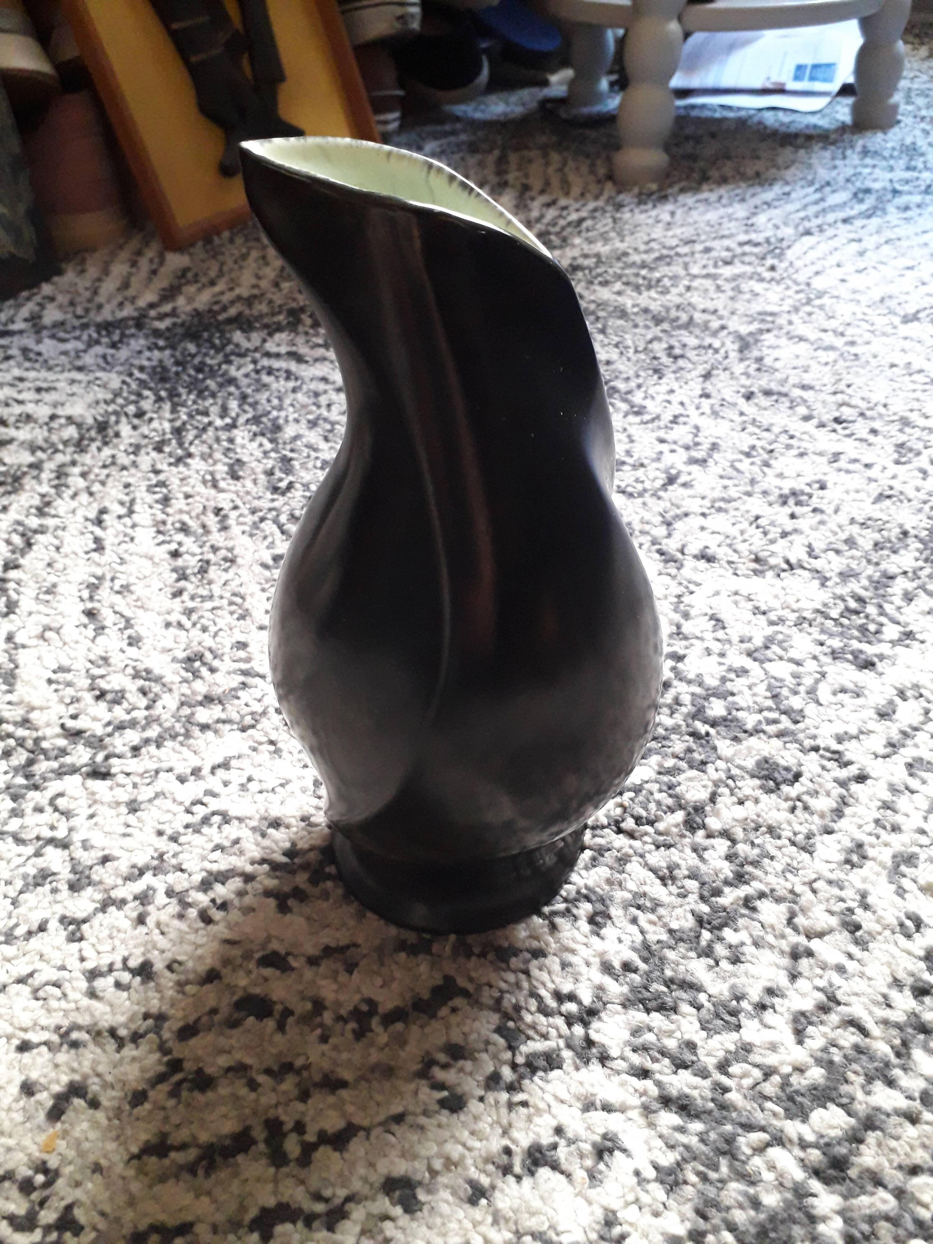 Very original vintage vase signed