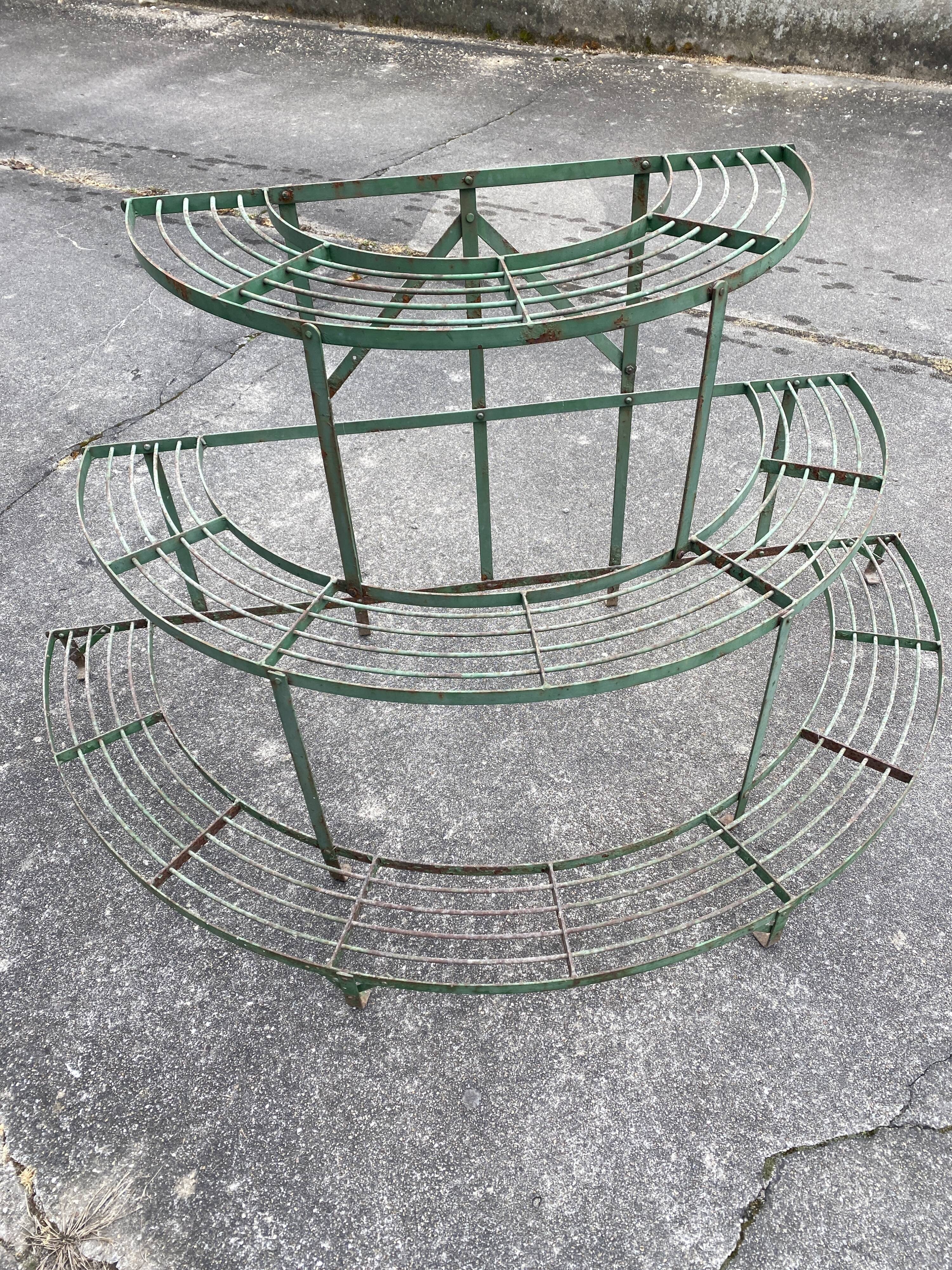 Plant holder half moon year 50 florist