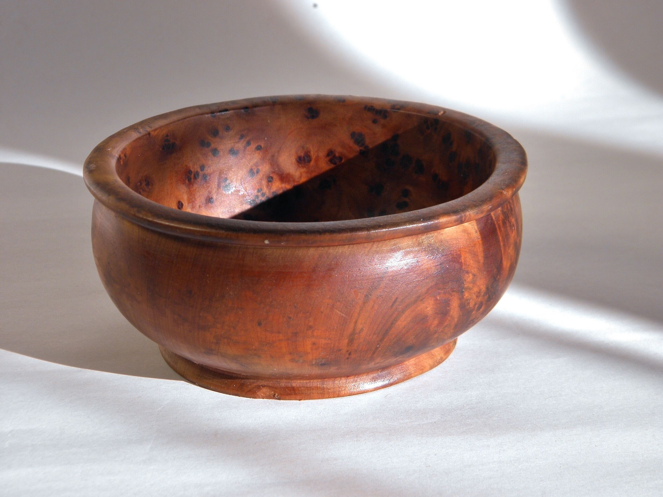 11 cm thuya magnifying glass pocket