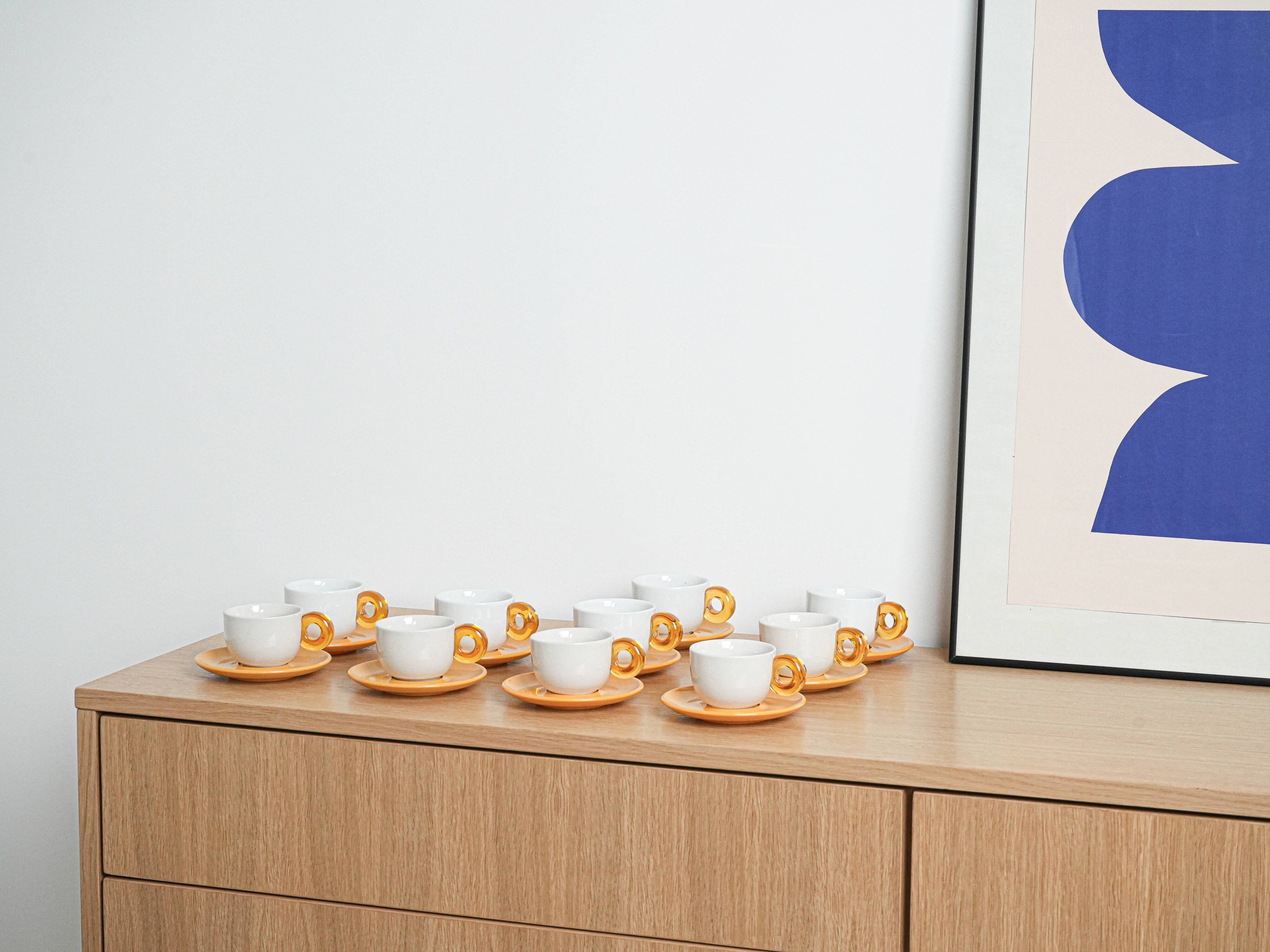 Set of porcelain cups, Italian design, 1970s, production: Italy