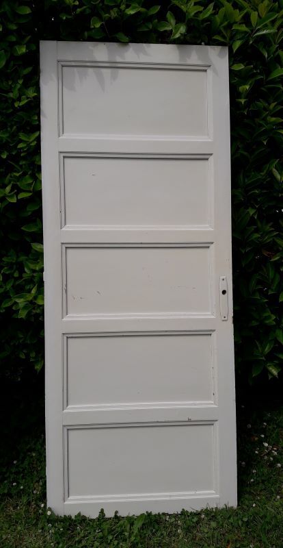 Porte vintage panneautée