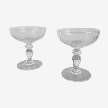 2 glasses of champagne 1900 in crystal