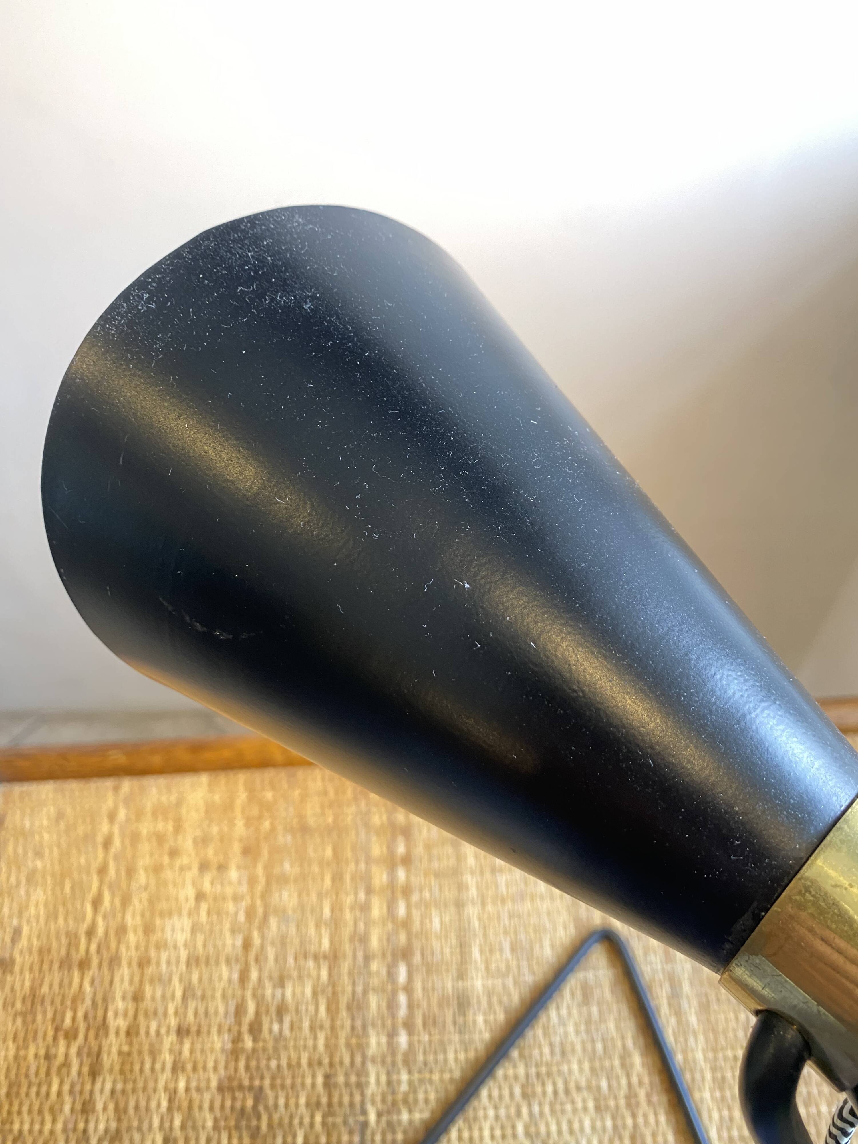 Vintage 1970s black metal cocotte lamp