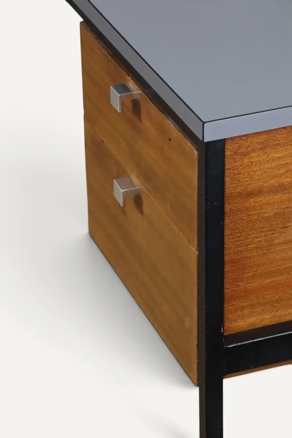 Desk CM217 by Pierre Paulin for Thonet – 1960s