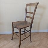 Chaises en bois