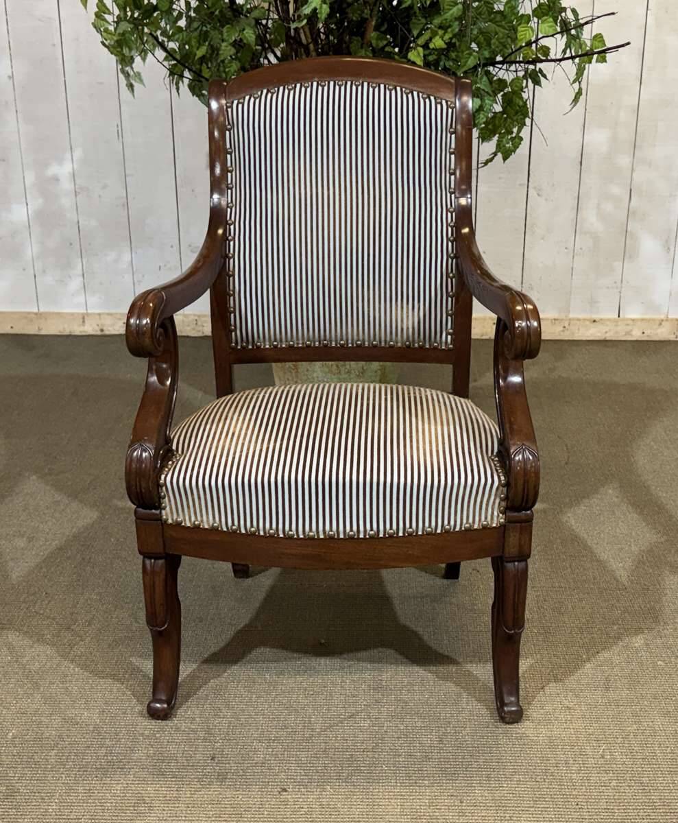 19th Century Restoration Armchair in Mahogany