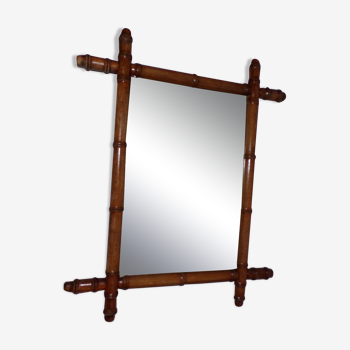 Ancien miroir en bois tourné