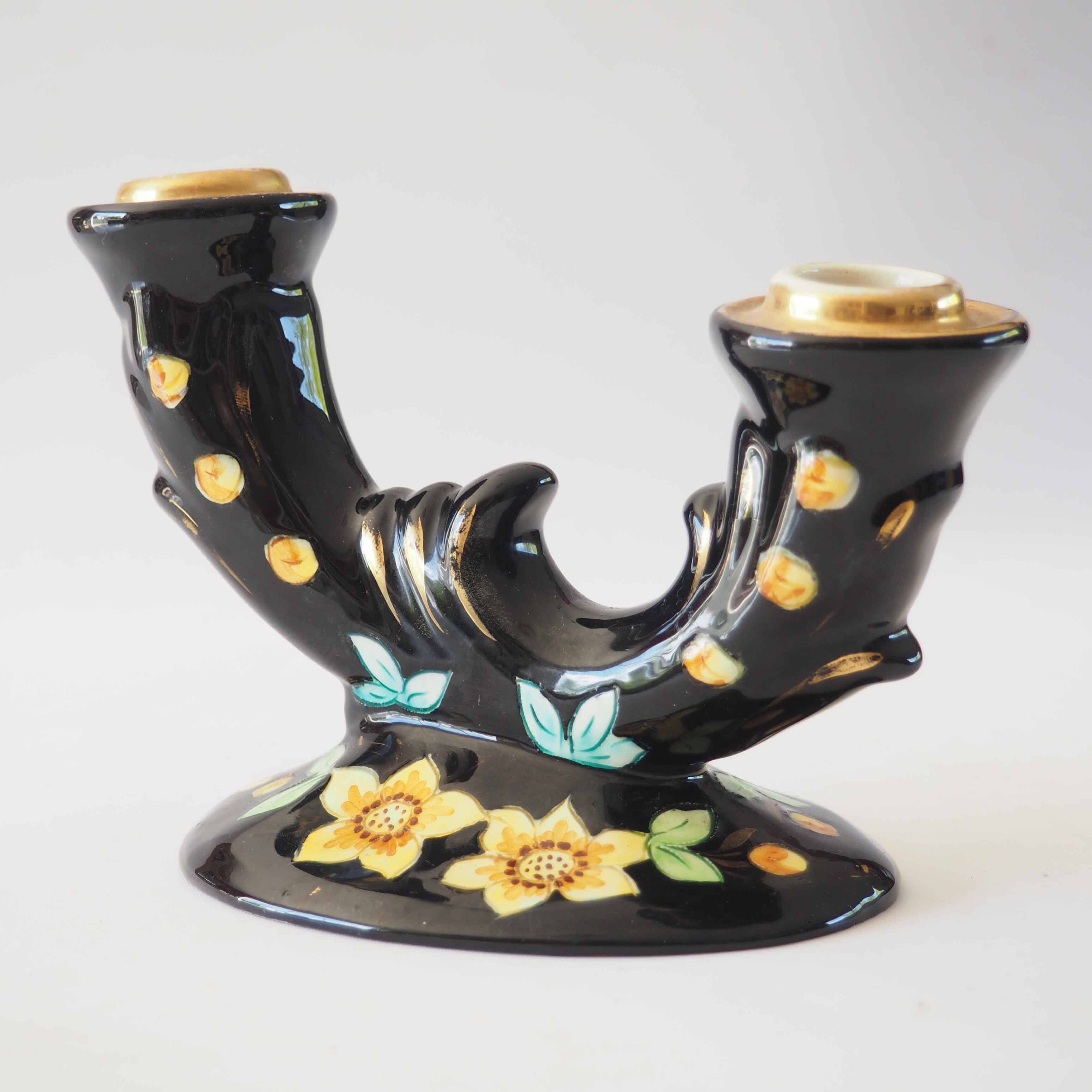 Double ceramic daffodil candle holder