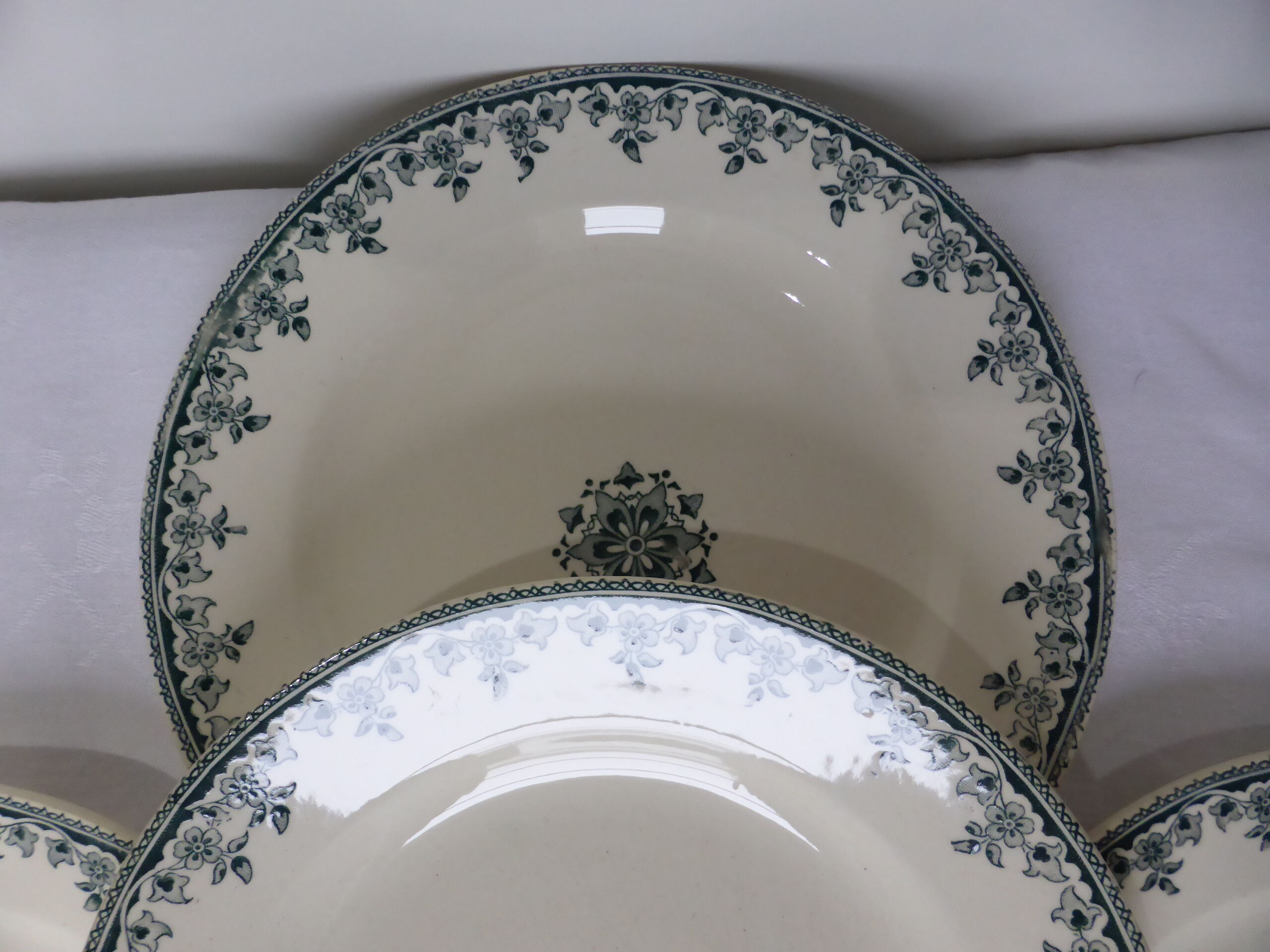 4 vintage flat plates in iron earth from HBC