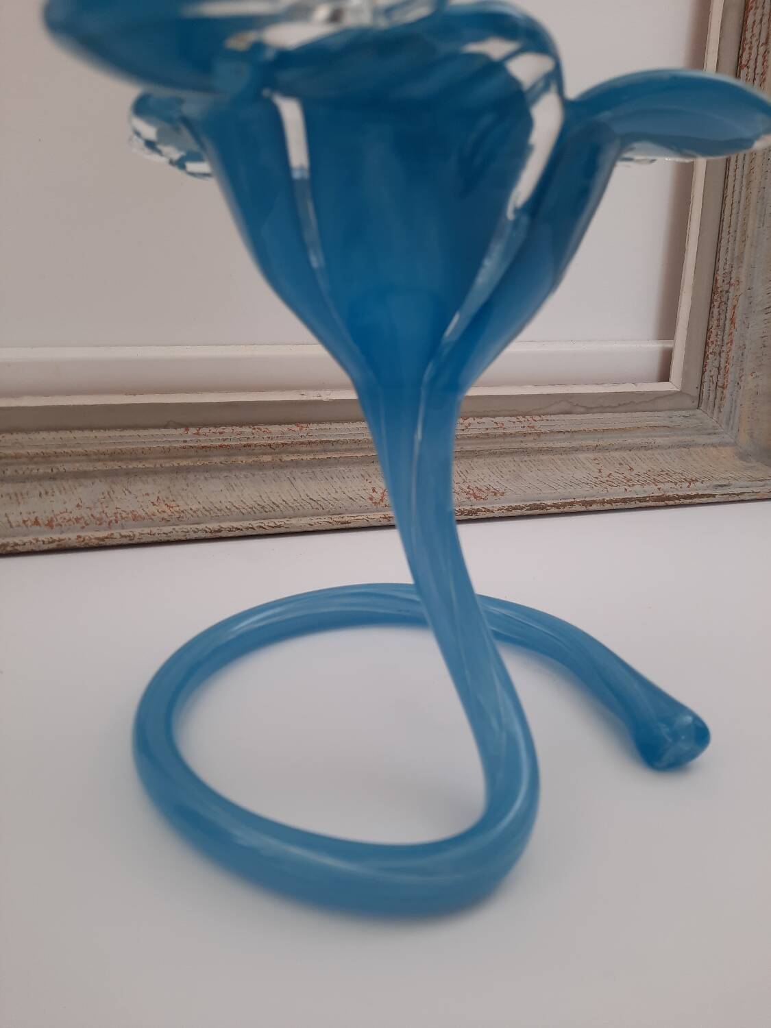 Murano white crystal vase with blue flower
