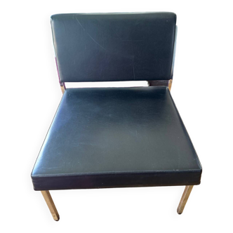 Chaise en cuir noir