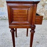 Table de chevet style Louis XVI, marbre de Carrare et acajou