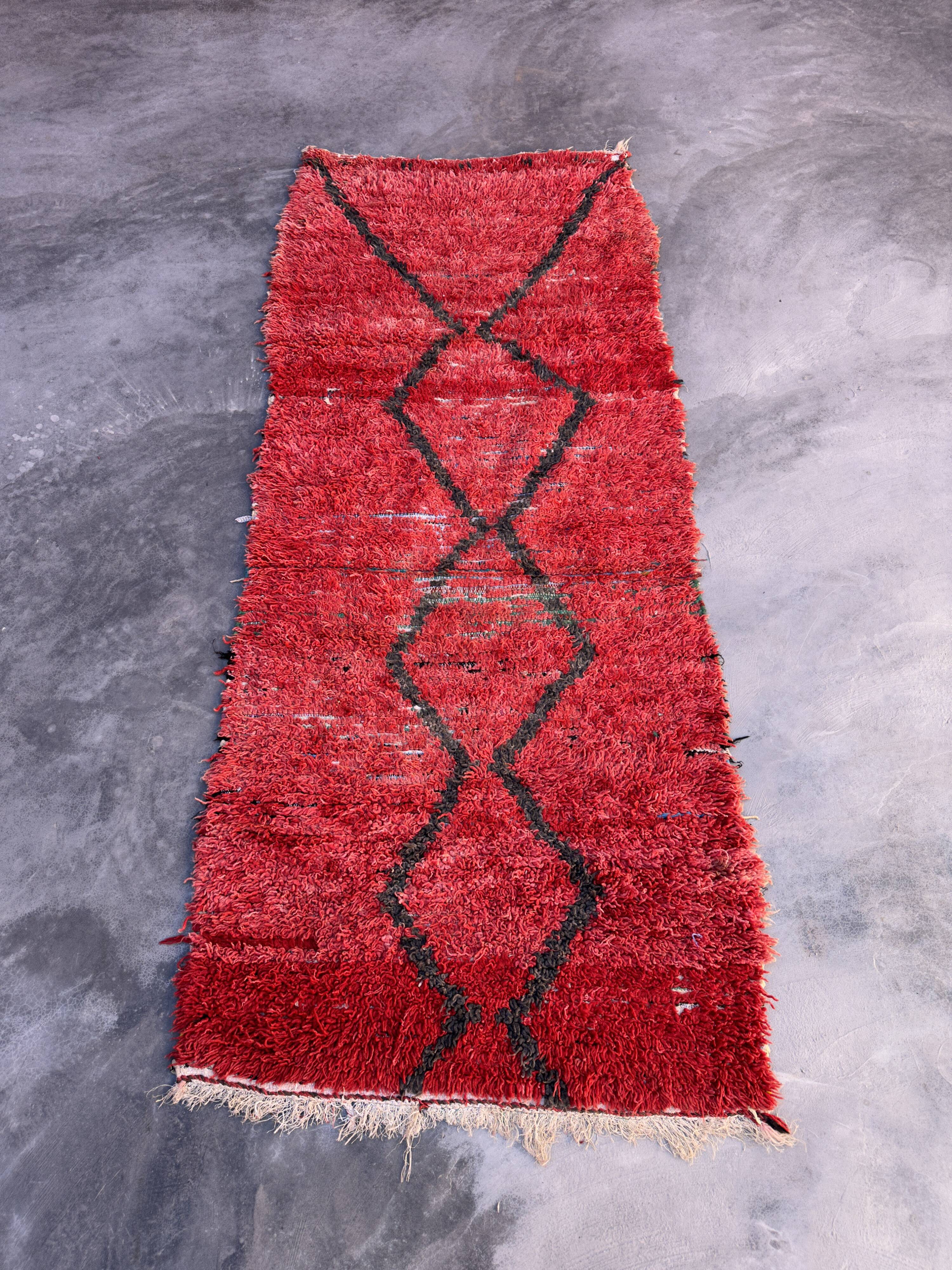 Red Boujad Moroccan rug - 100 x 229 cm