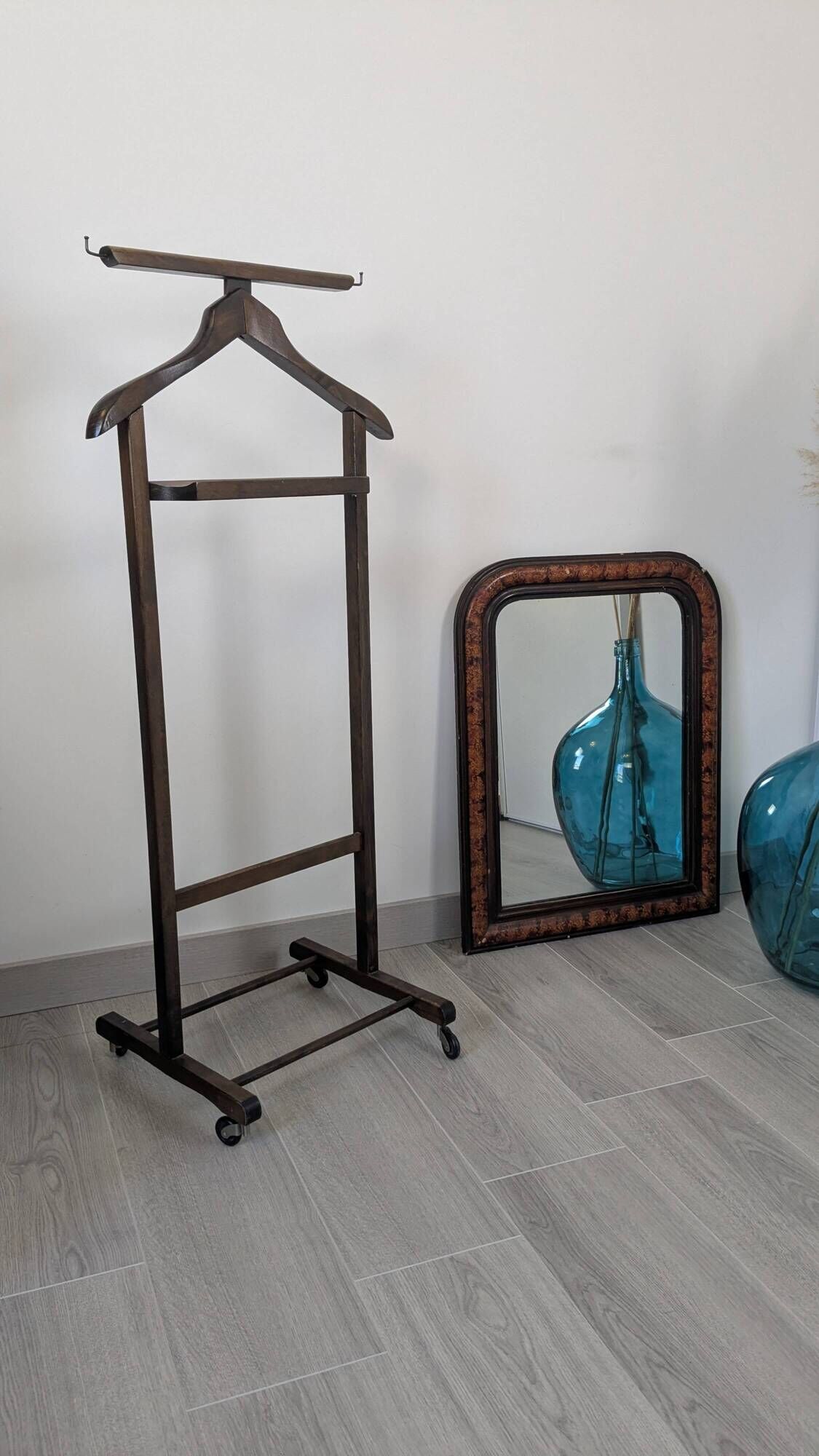Antique Louis-Philippe mirror in blackened wood with a burl effect – 67x52 cm