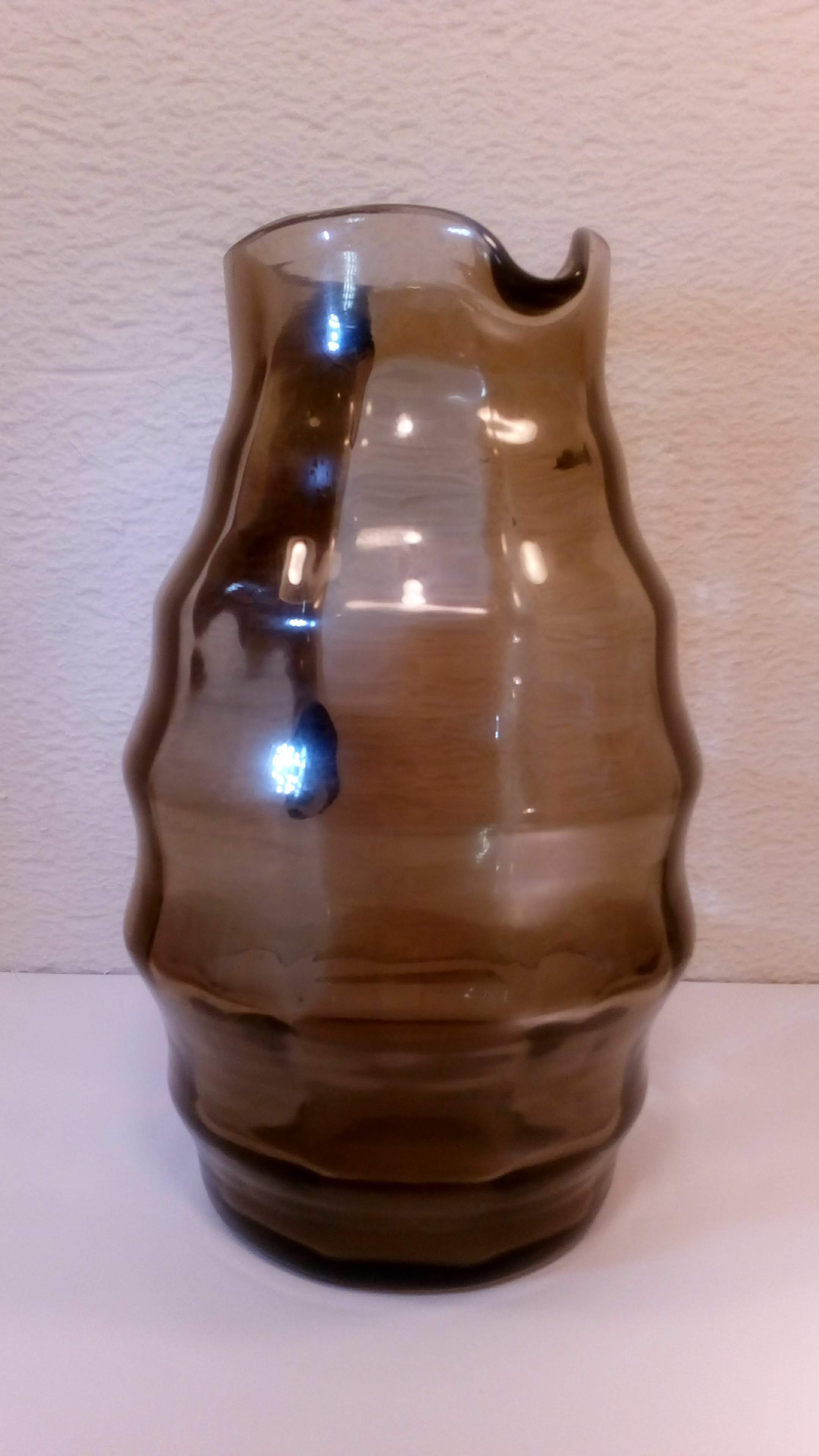 Blown glass pitcher, smoked "Art-déco"