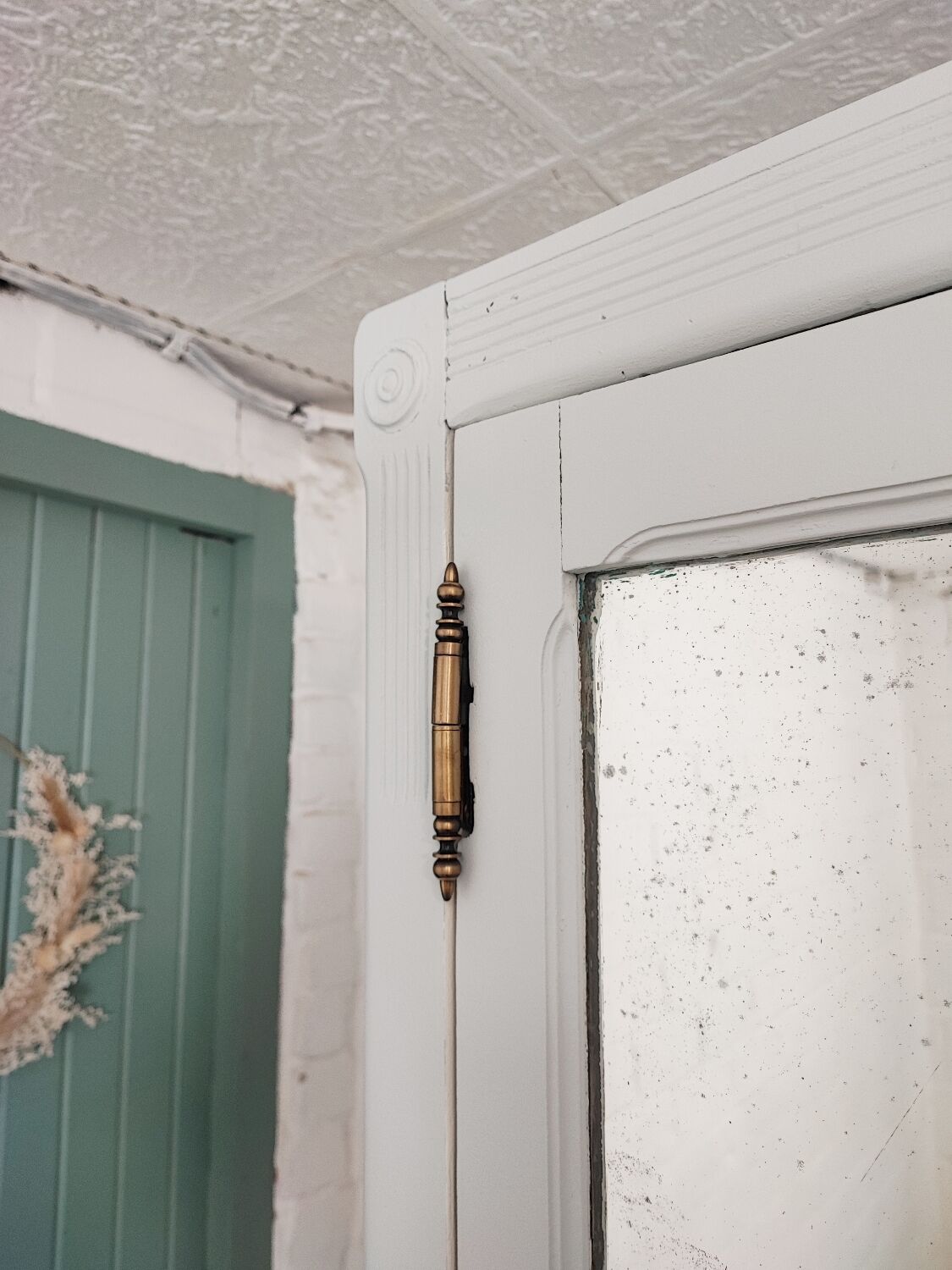 Parisian wardrobe with mirror